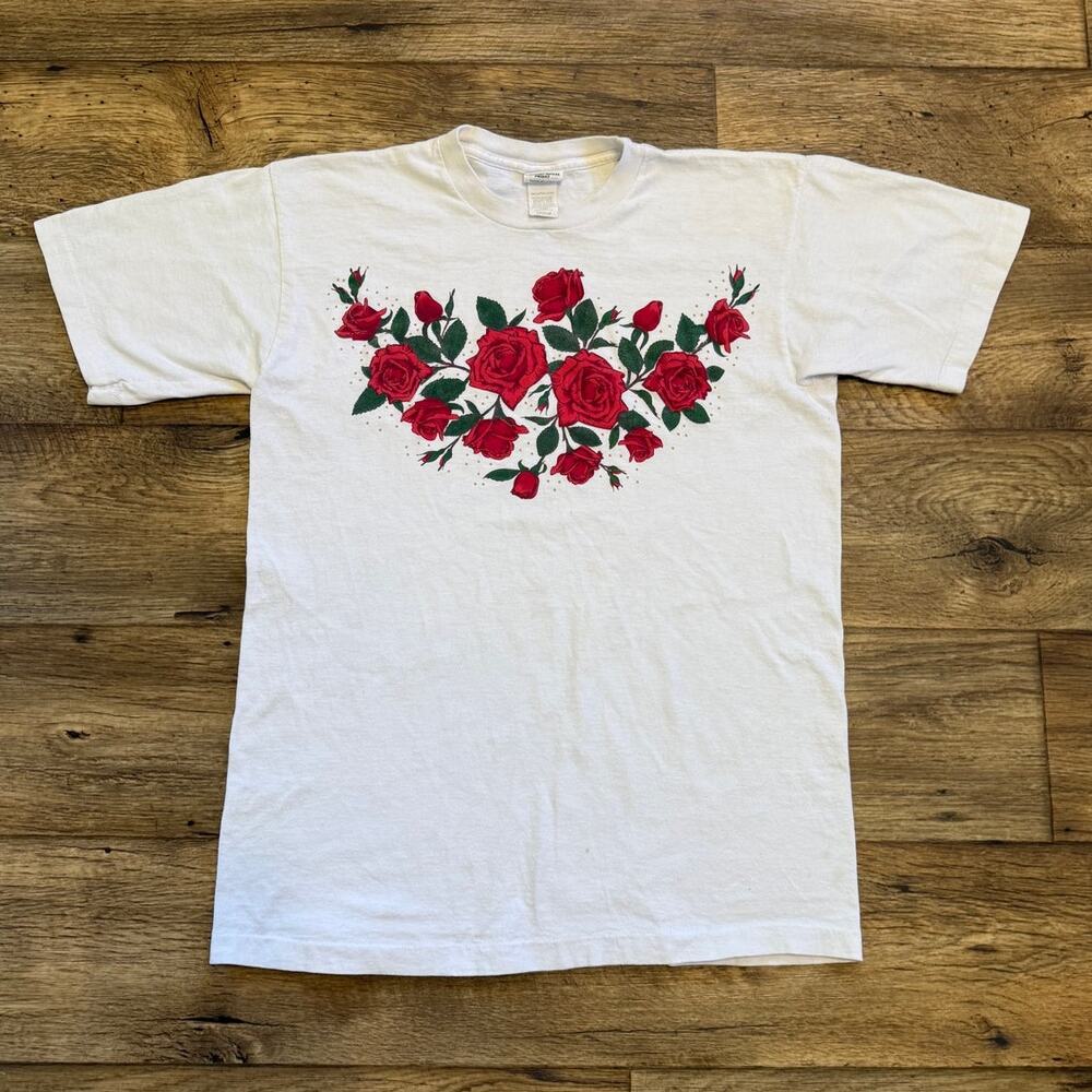 Vintage 90s White Floral Rose Print Tee Shirt